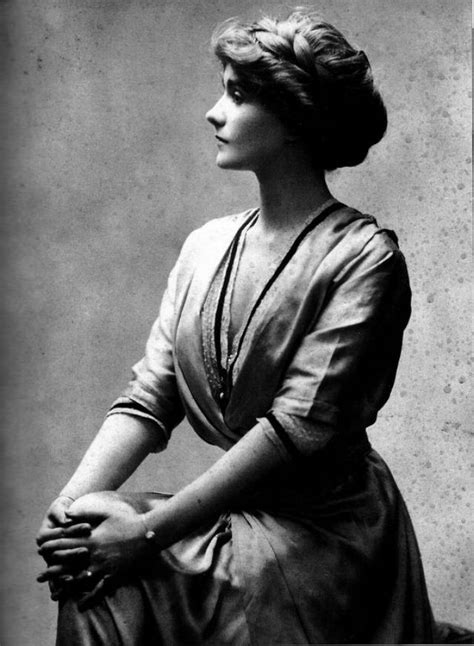 coco chanel pics|coco chanel young photos.